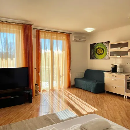 Apartment Beszedes 69 By Bltn